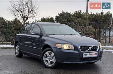 Седан Volvo S40 2009 в Хмельницком