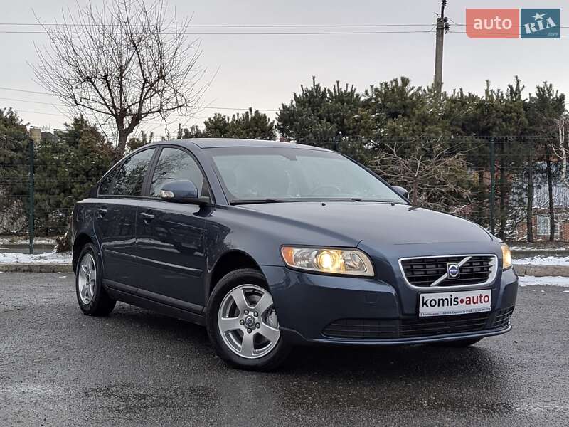 Седан Volvo S40 2009 в Хмельницком