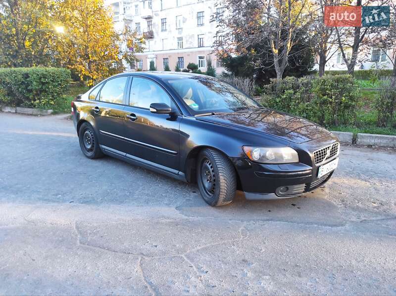 Седан Volvo S40 2004 в Лубнах