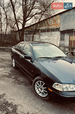 Седан Volvo S40 1997 в Ровно