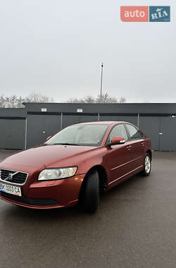 Седан Volvo S40 2009 в Рівному