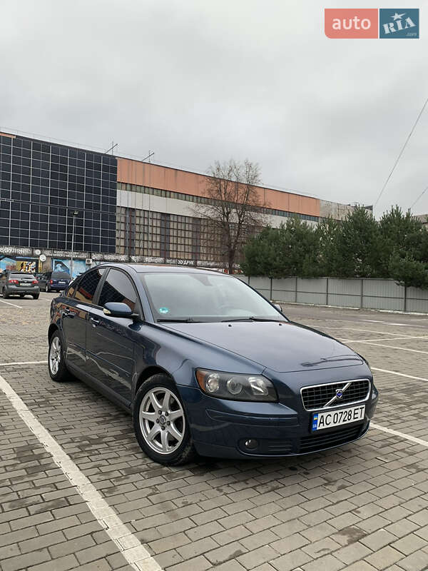 Седан Volvo S40 2005 в Луцке