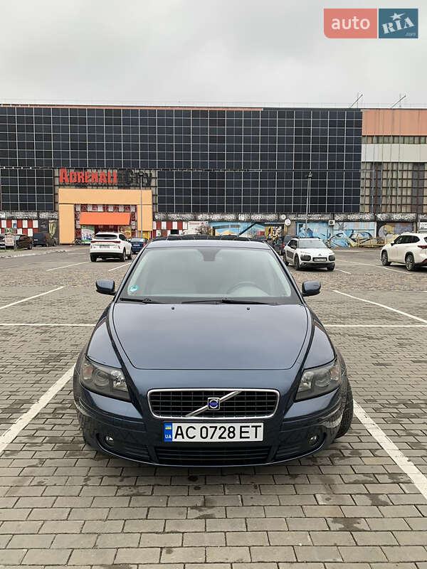Седан Volvo S40 2005 в Луцке