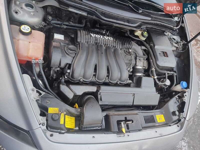 Седан Volvo S40 2004 в Умани фото 6 Седан Volvo S40 2004 в Умани