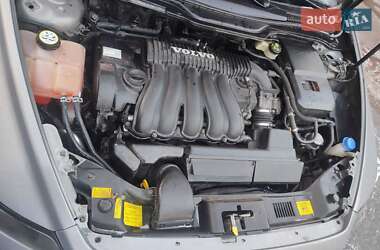 Седан Volvo S40 2004 в 
