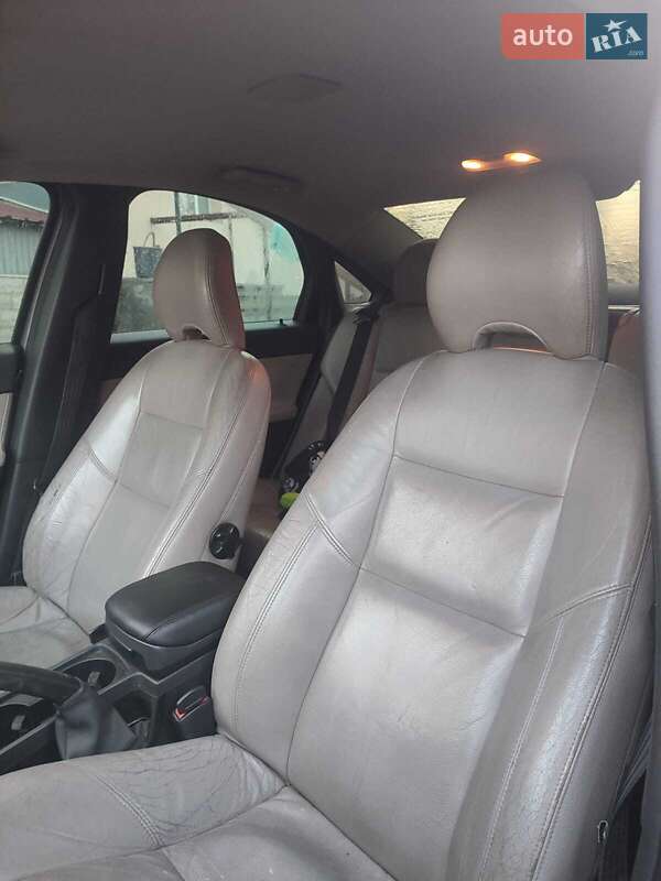 Седан Volvo S40 2004 в Умани фото 11 Седан Volvo S40 2004 в Умани