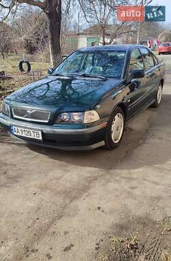 Седан Volvo S40 1999 в Умані