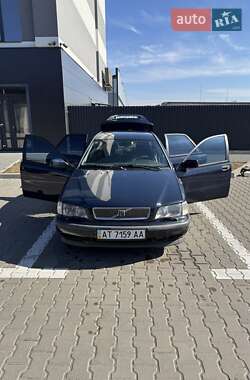 Седан Volvo S40 2000 в 