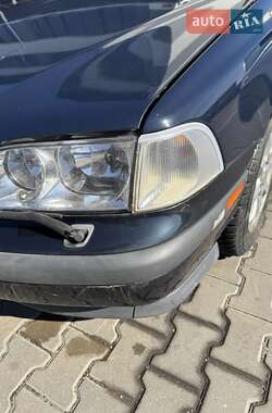 Седан Volvo S40 2000 в 