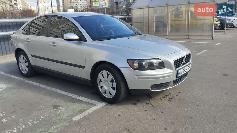 Седан Volvo S40 2006 в Києві