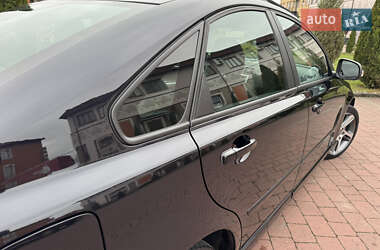 Седан Volvo S40 2012 в 