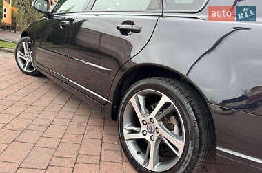 Седан Volvo S40 2012 в 
