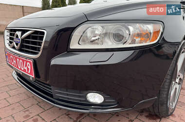 Седан Volvo S40 2012 в 