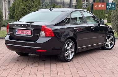 Седан Volvo S40 2012 в 