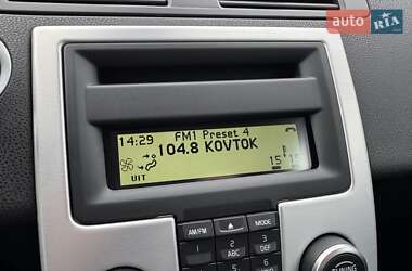 Седан Volvo S40 2012 в 