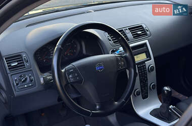 Седан Volvo S40 2012 в 
