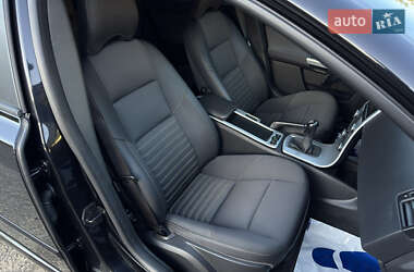 Седан Volvo S40 2012 в 