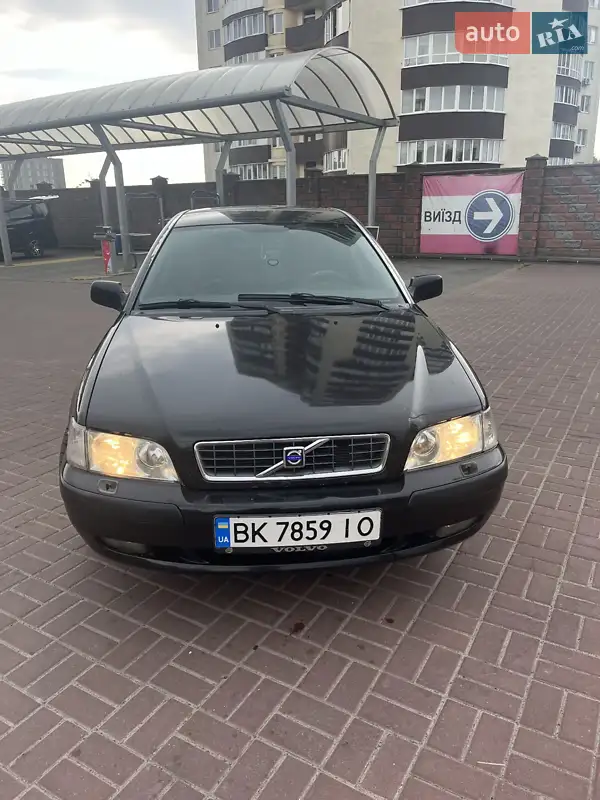 Volvo S40 2004