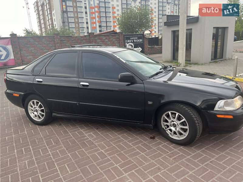 Седан Volvo S40 2004 в Рівному
