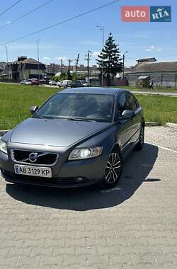 Седан Volvo S40 2010 в 