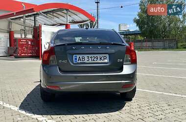 Седан Volvo S40 2010 в 