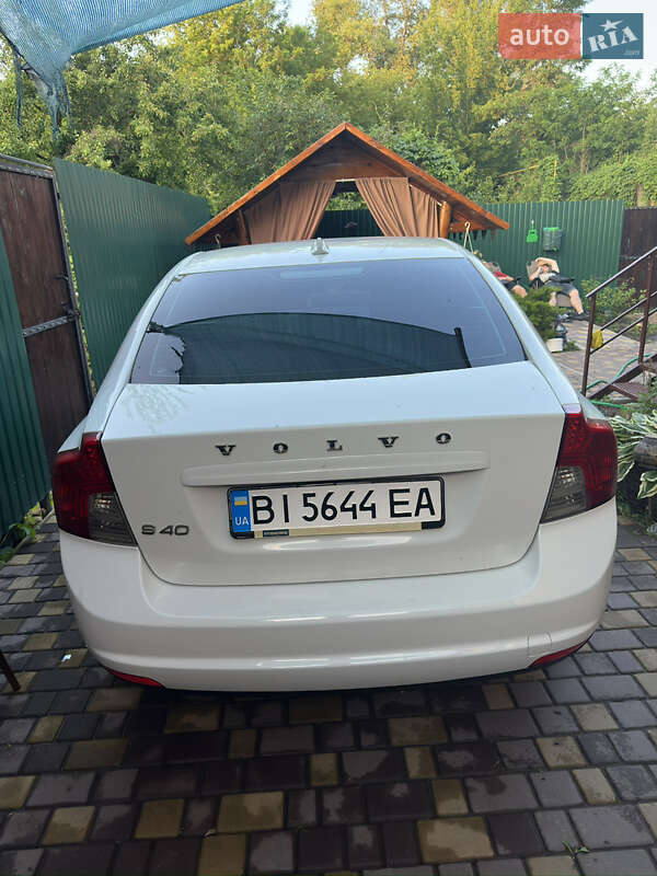 Седан Volvo S40 2008 в Кременчуге
