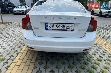 Седан Volvo S40 2012 в 
