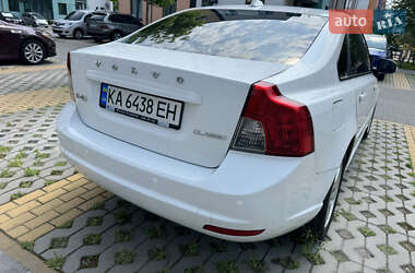 Седан Volvo S40 2012 в 
