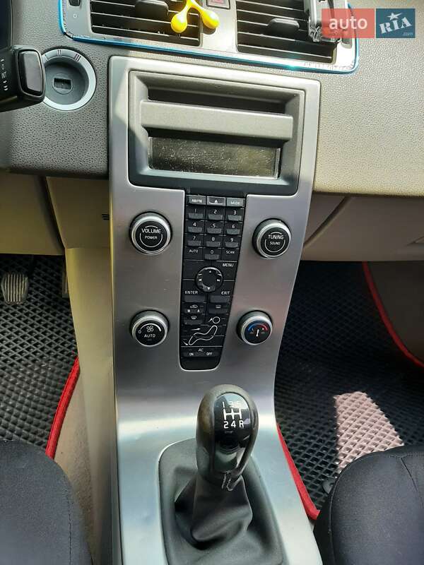 Седан Volvo S40 2008 в Виноградові