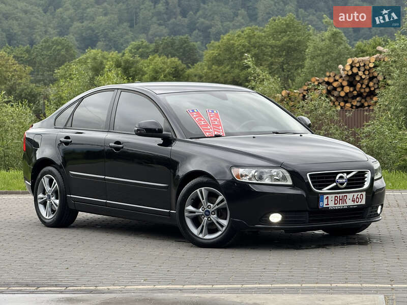 Volvo S40 2012