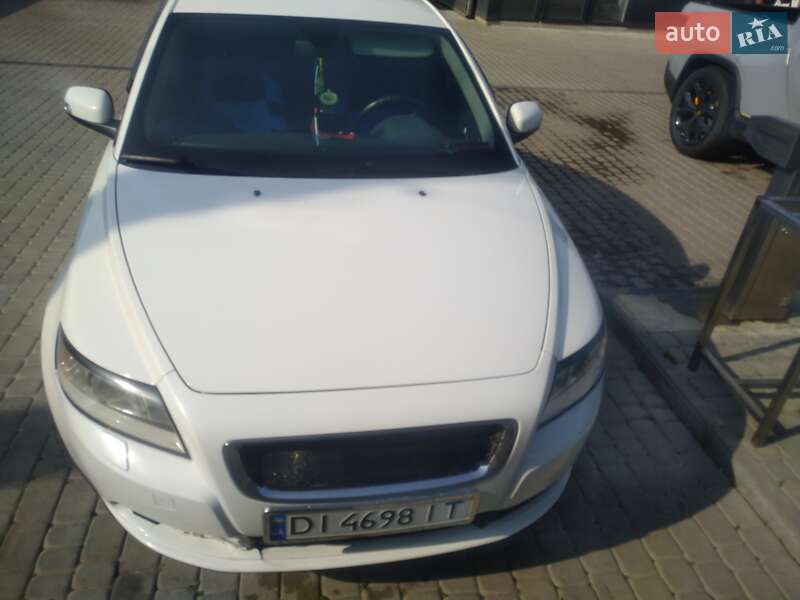 Седан Volvo S40 2007 в Дублянах