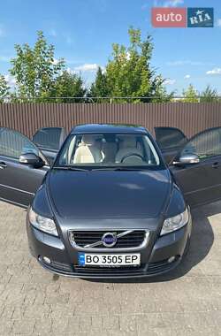Седан Volvo S40 2011 в 