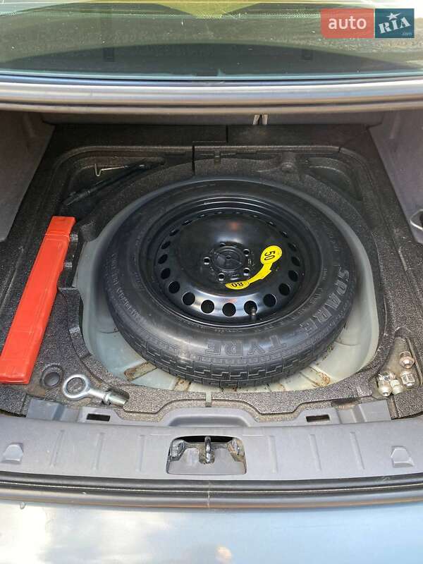 Седан Volvo S40 2011 в Копичинці