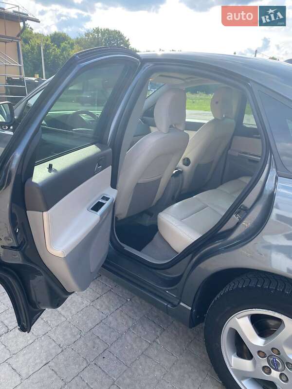 Седан Volvo S40 2011 в Копичинці