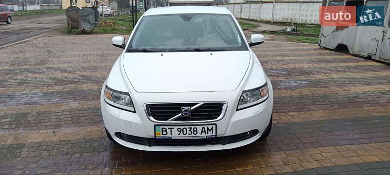 Седан Volvo S40 2009 в 