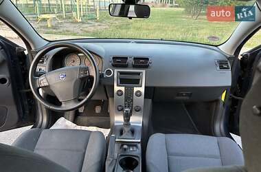Седан Volvo S40 2004 в 