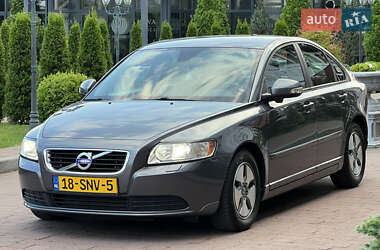 Седан Volvo S40 2011 в 