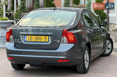 Седан Volvo S40 2011 в 