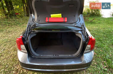 Седан Volvo S40 2011 в 