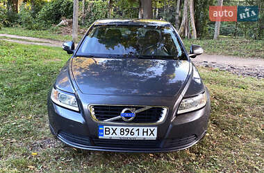 Седан Volvo S40 2011 в 
