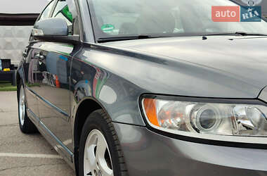 Седан Volvo S40 2011 в 