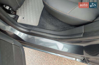 Седан Volvo S40 2011 в 