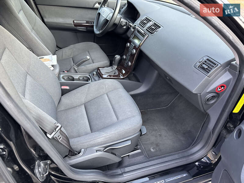 Седан Volvo S40 2006 в Луцке фото 15 Седан Volvo S40 2006 в Луцке