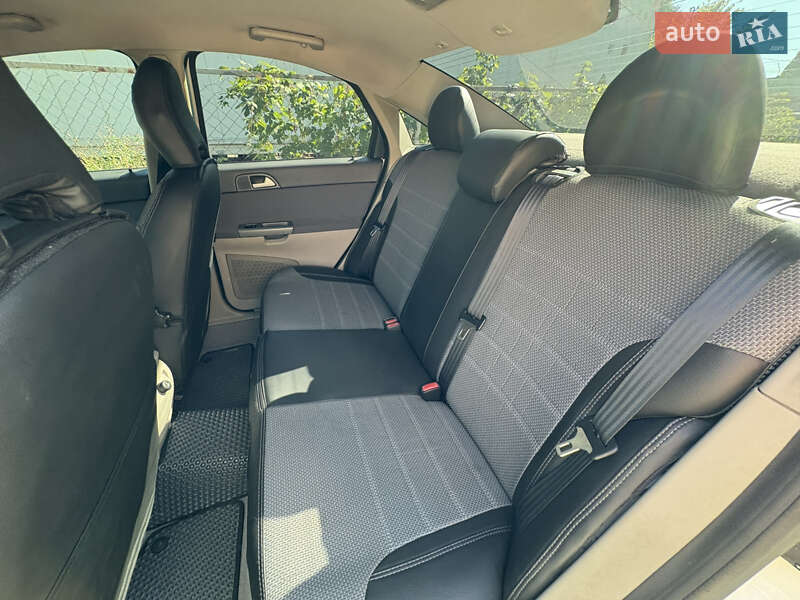 Седан Volvo S40 2006 в Киеве