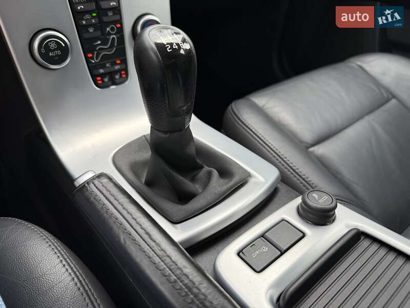 Седан Volvo S40 2010 в Стрые