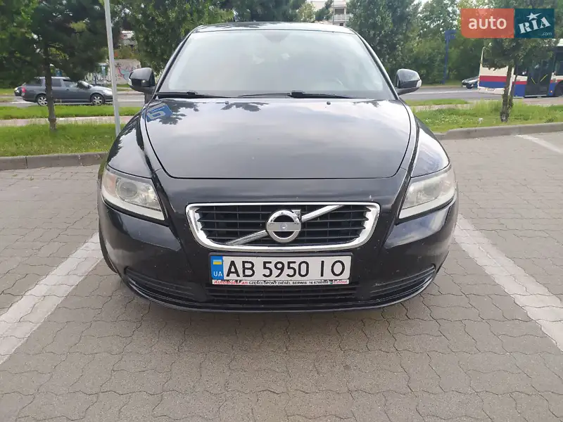 Volvo S40 2011