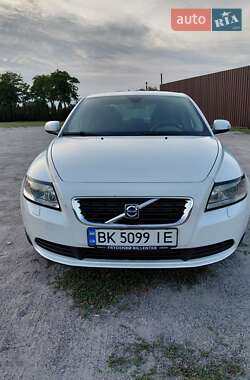 Седан Volvo S40 2009 в Киеве