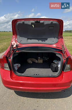 Седан Volvo S40 2010 в 