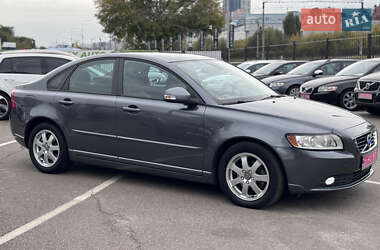 Седан Volvo S40 2012 в 