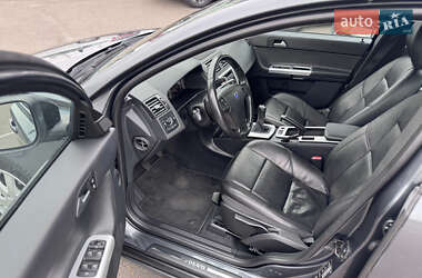 Седан Volvo S40 2012 в 